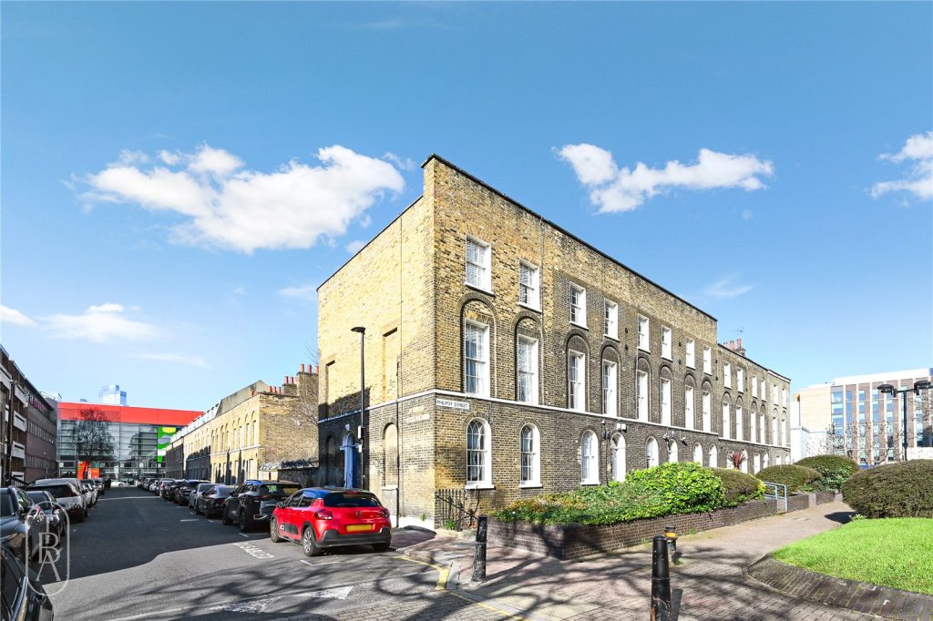 Philpot Street E1