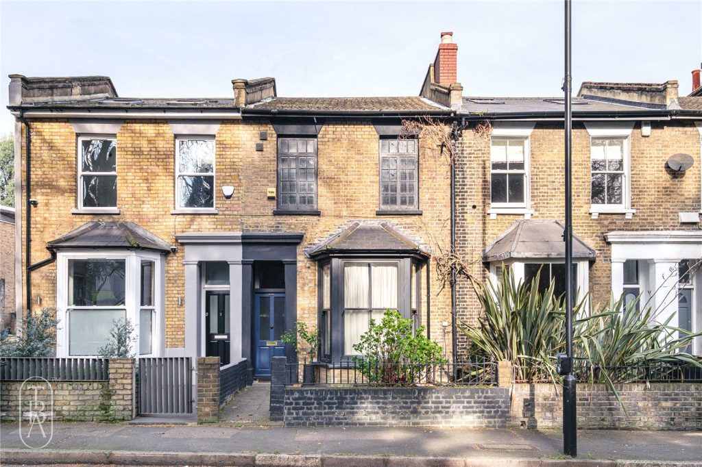 Victoria Park Road, London, E9 5DX