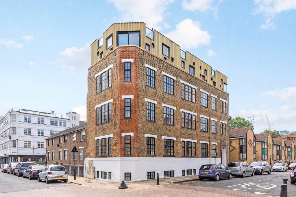Varden Street E1